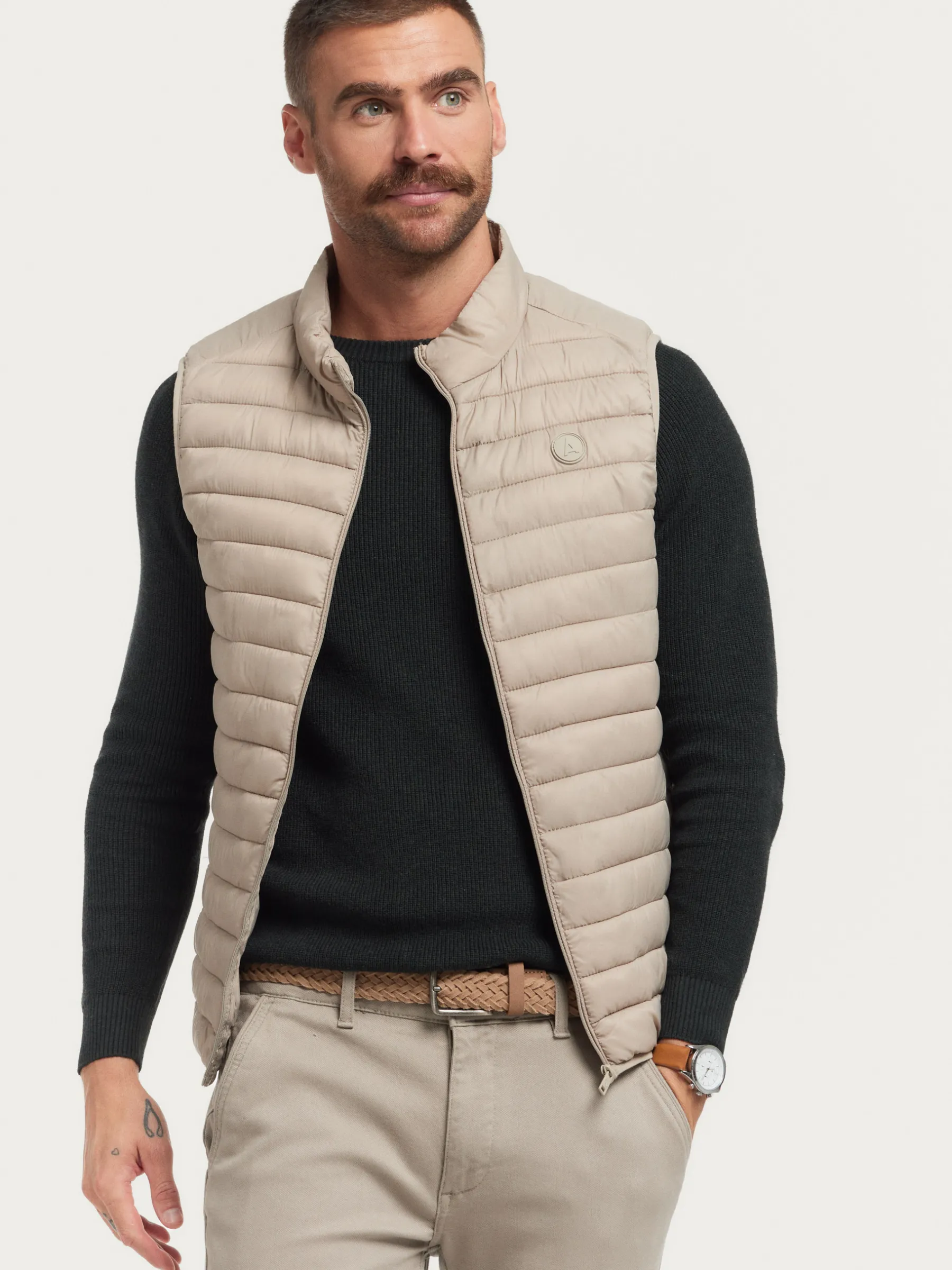 Sale CHALECO NIRO Hombre Chalecos